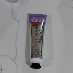 Bath & Body Works Dry Hand Relief Cream - Purple and Silver
